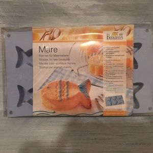 Sea creatures silicone pan